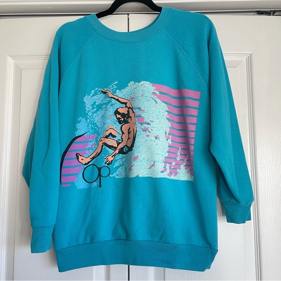 Urban Outfitters Sweaters - Urban Outfitters Women’s Vintage OP Surfers Sweatshirt - M